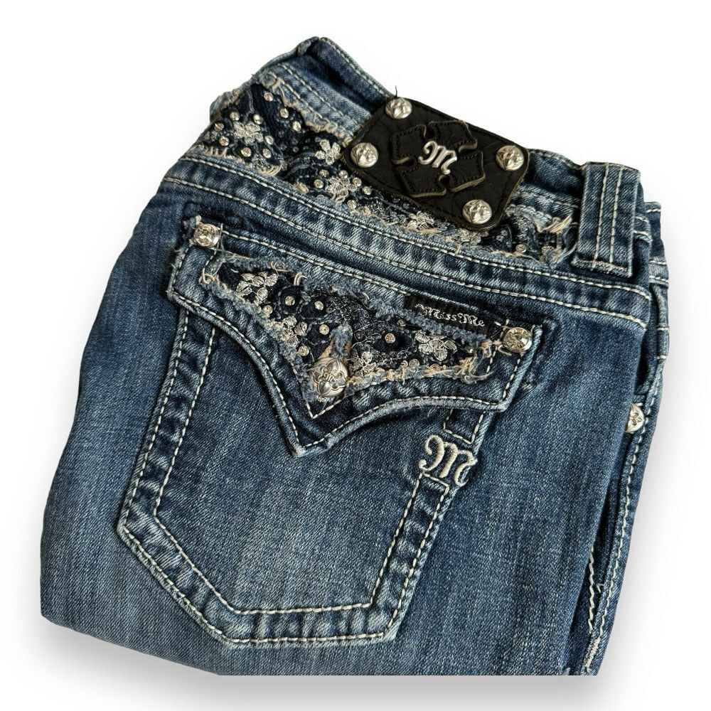 Miss Me Jeans Women's 32 Boot Cut Studs,  Rhinestones & Embroidered Back Pocket